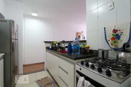 Apartamento à venda com 76m², 3 quartos e 2 vagas Apartamento à venda com 76m², 3 quartos e 2 vagasCozinha