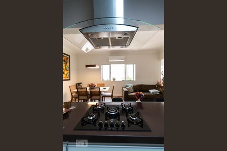 Apartamento à venda com 104m², 2 quartos e 1 vagaCozinha