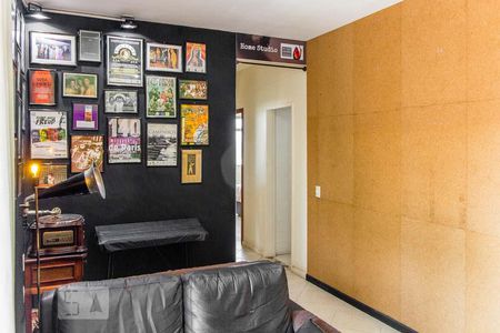 Sala de apartamento para alugar com 2 quartos, 60m² em Pitangueiras, Rio de Janeiro