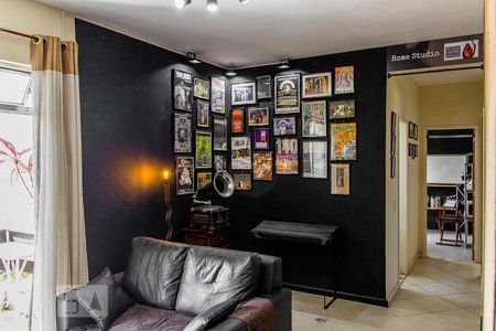 Sala de apartamento para alugar com 2 quartos, 60m² em Pitangueiras, Rio de Janeiro