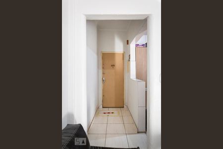 Corredor de entrada de apartamento à venda com 2 quartos, 47m² em Santa Efigênia, São Paulo