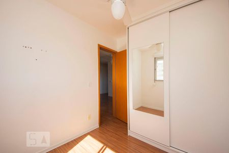 Quarto 2 de apartamento para alugar com 2 quartos, 49m² em Protásio Alves, Porto Alegre