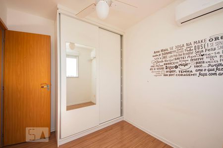 Quarto 2 de apartamento para alugar com 2 quartos, 49m² em Protásio Alves, Porto Alegre