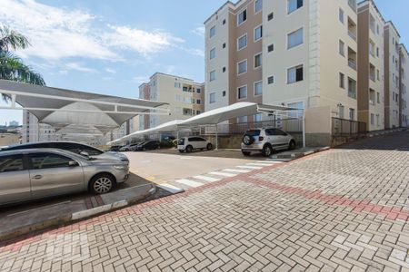 Apartamento para alugar com 55m², 2 quartos e 1 vaga Apartamento para alugar com 55m², 2 quartos e 1 vagaFachada