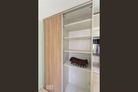 Quarto 01 de apartamento para alugar com 2 quartos, 55m² em Jardim Nova Europa, Campinas