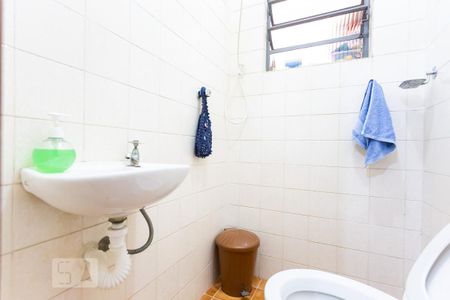 Casa à venda com 175m², 4 quartos e 2 vagasBanheiro de Serviço