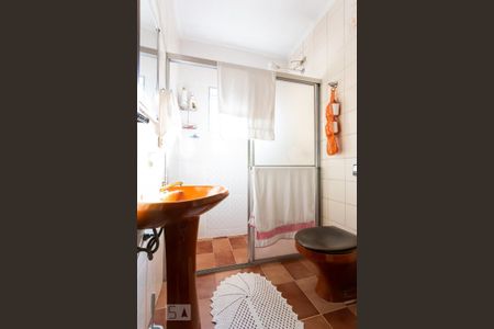 Casa à venda com 175m², 4 quartos e 2 vagasBanheiro da Suite 2