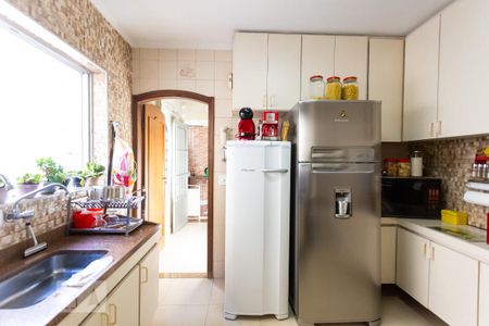 Casa à venda com 175m², 4 quartos e 2 vagasCozinha