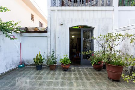 Casa à venda com 175m², 4 quartos e 2 vagasVaranda