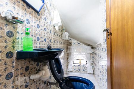 Casa à venda com 175m², 4 quartos e 2 vagasLavabo