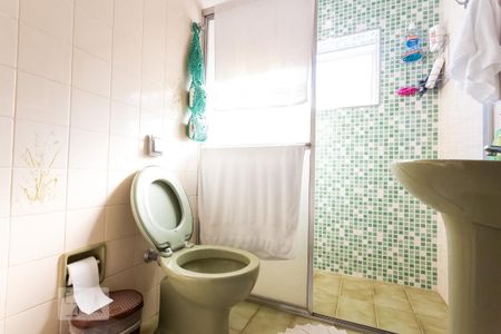 Casa à venda com 175m², 4 quartos e 2 vagasBanheiro da Suite