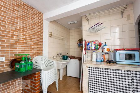 Casa à venda com 175m², 4 quartos e 2 vagasChurrasqueira