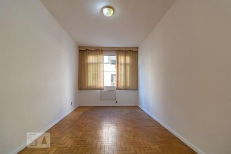 Quarto 1 de apartamento para alugar com 2 quartos, 66m² em Vila da Penha, Rio de Janeiro