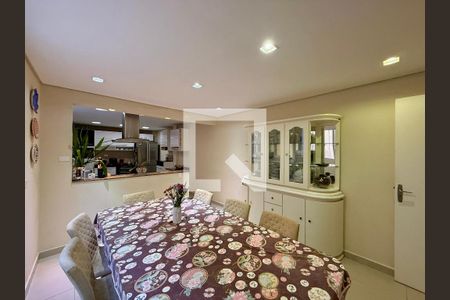 Sala  de casa à venda com 3 quartos, 174m² em Santo Amaro, São Paulo