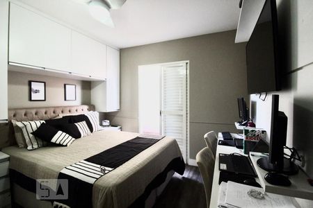 Suìte de casa à venda com 3 quartos, 174m² em Santo Amaro, São Paulo