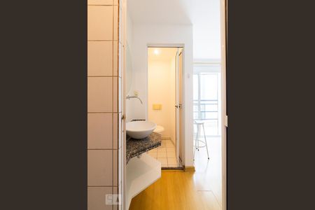 Studio para alugar com 33m², 1 quarto e 1 vaga Studio para alugar com 33m², 1 quarto e 1 vagaBanheiro