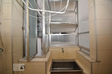 Apartamento para alugar com 71m², 2 quartos e 1 vagaCozinha e Área de Serviço