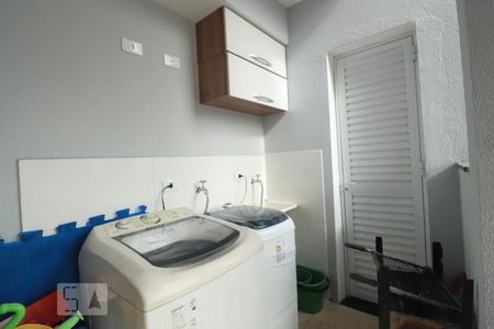 Apartamento à venda com 86m², 2 quartos e 1 vagaÁrea de Serviço