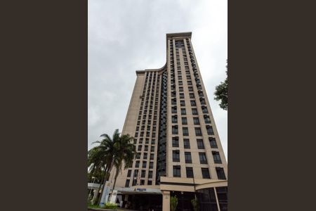 Studio à venda com 28m², 1 quarto e 1 vaga Studio à venda com 28m², 1 quarto e 1 vagaFachada