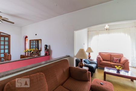 Casa à venda com 1000m², 2 quartos e 6 vagasSala 2