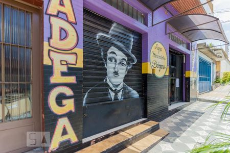 Casa à venda com 1000m², 2 quartos e 6 vagasFachada