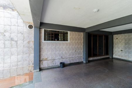 Frente de casa à venda com 2 quartos, 1000m² em Vila Taquari, São Paulo