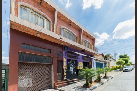 Casa à venda com 1000m², 2 quartos e 6 vagasFachada