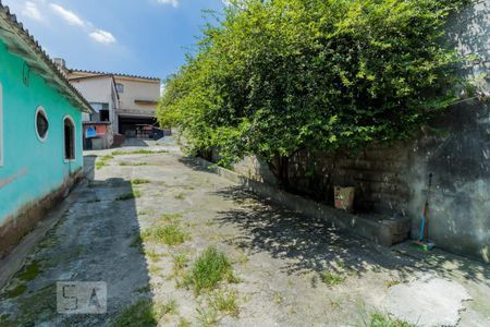 Casa à venda com 1000m², 2 quartos e 6 vagasQuintal