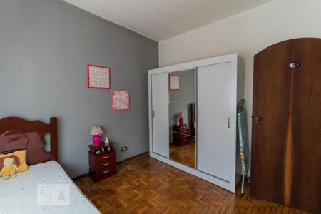 Casa à venda com 1000m², 2 quartos e 6 vagasQuarto 1