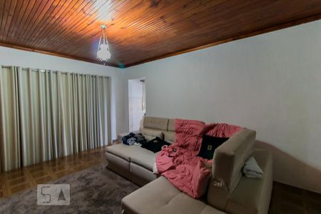Sala 1 de casa à venda com 2 quartos, 1000m² em Vila Taquari, São Paulo
