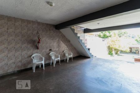 Casa à venda com 1000m², 2 quartos e 6 vagasGaragem