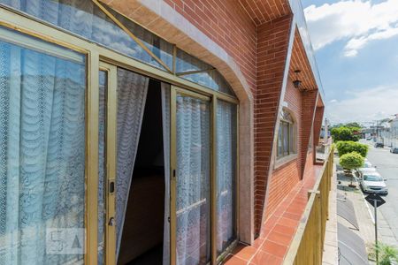 Casa à venda com 1000m², 2 quartos e 6 vagasVista