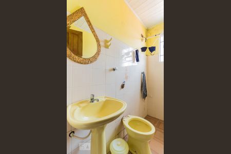 Casa à venda com 1000m², 2 quartos e 6 vagasBanheiro