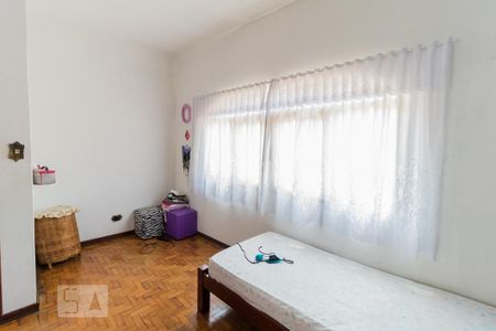 Casa à venda com 1000m², 2 quartos e 6 vagasQuarto 1