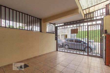 Garagem de casa para alugar com 3 quartos, 160m² em Cidade Mãe do Céu, São Paulo