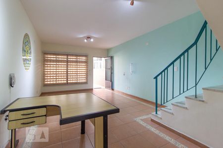 Sala de casa para alugar com 3 quartos, 160m² em Cidade Mãe do Céu, São Paulo