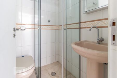 Banheiro de casa para alugar com 3 quartos, 160m² em Cidade Mãe do Céu, São Paulo