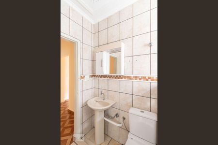 Casa para alugar com 357m², 4 quartos e 4 vagas Casa para alugar com 357m², 4 quartos e 4 vagasBanheiro 3