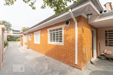 Casa para alugar com 357m², 4 quartos e 4 vagas Casa para alugar com 357m², 4 quartos e 4 vagasÁrea Externa