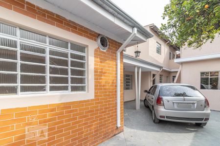 Casa para alugar com 357m², 4 quartos e 4 vagas Casa para alugar com 357m², 4 quartos e 4 vagasÁrea Externa