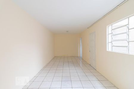 Casa para alugar com 357m², 4 quartos e 4 vagas Casa para alugar com 357m², 4 quartos e 4 vagasSuíte 2