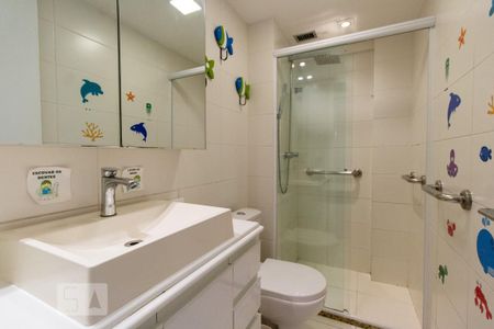 Apartamento para alugar com 106m², 3 quartos e 2 vagasBanheiro Corredor Quartos