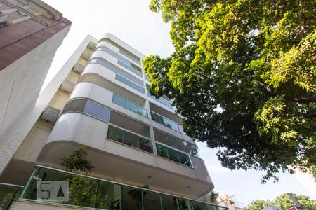 Apartamento para alugar com 106m², 3 quartos e 2 vagasFachada