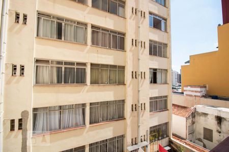 Vista de kitnet/studio para alugar com 1 quarto, 30m² em Pinheiros, São Paulo