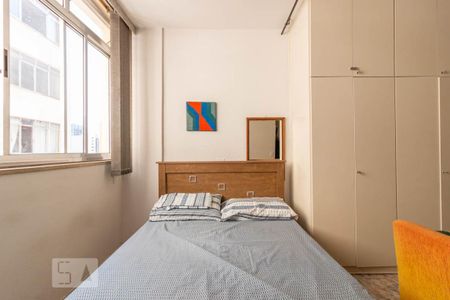 Quarto de kitnet/studio para alugar com 1 quarto, 30m² em Pinheiros, São Paulo