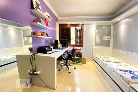 Apartamento à venda com 330m², 4 quartos e 2 vagas Apartamento à venda com 330m², 4 quartos e 2 vagasQuarto 2