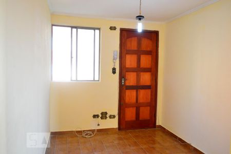 Sala  de apartamento para alugar com 2 quartos, 48m² em Conjunto Habitacional Padre José de Anchieta, São Paulo