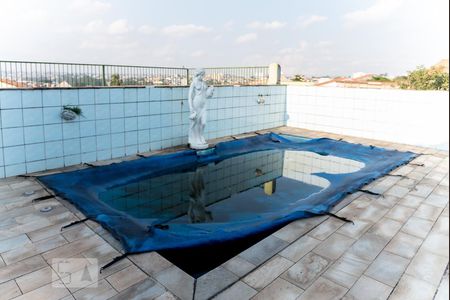 Casa à venda com 250m², 6 quartos e 4 vagasPiscina