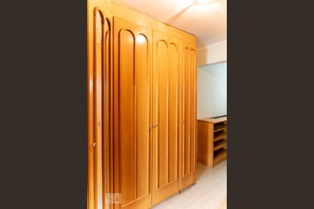 Casa à venda com 250m², 6 quartos e 4 vagasCloset da suíte