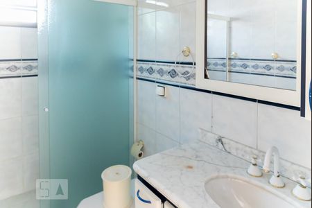 Casa à venda com 250m², 6 quartos e 4 vagasBanheiro 1